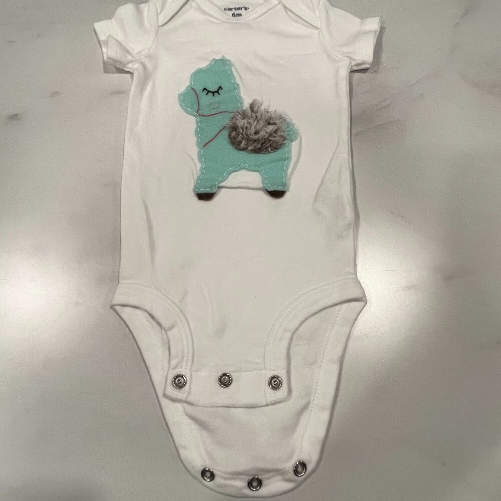 Carter's Stretchy Bodysuit Baby Girls 6 Month White Llama appliqué Pom-Pom Tail